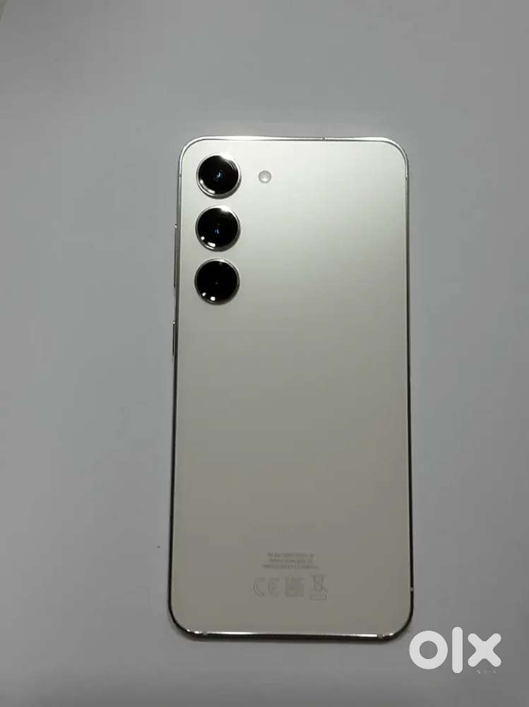 Samsung S23 cream color excellent condition.