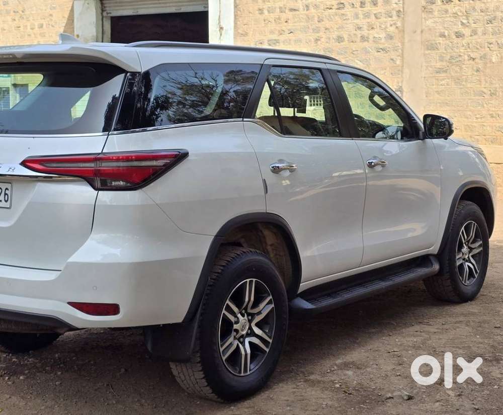 Toyota Fortuner 4x2 Mt 2.8 Diesel, 2023, Diesel