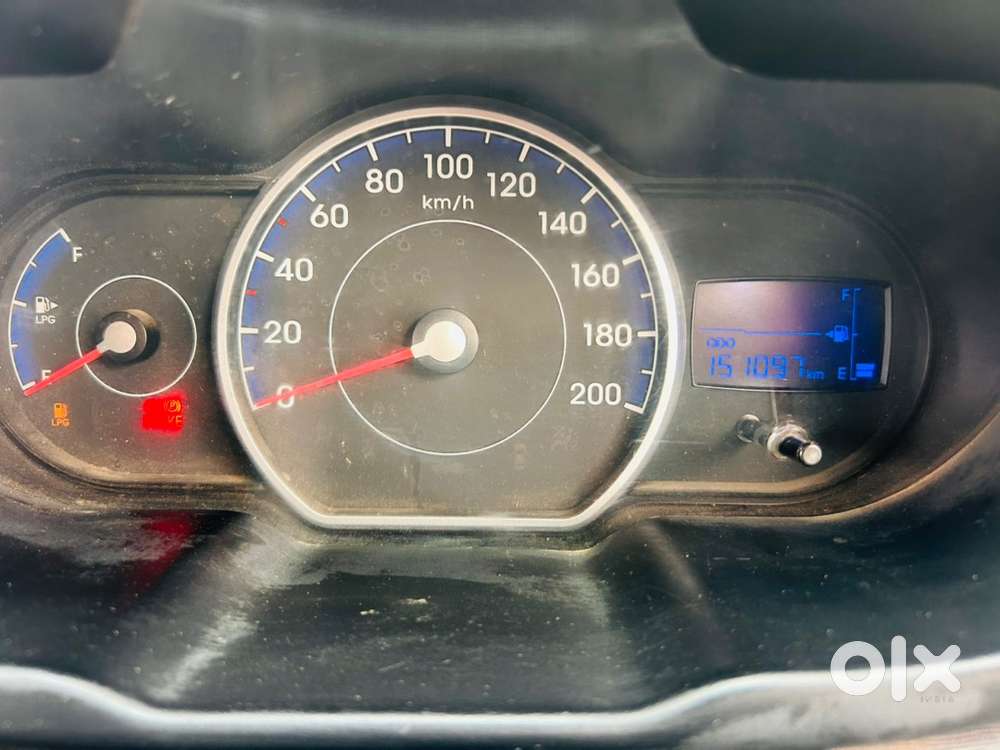 Hyundai I10 2012 Cng & Hybrids 151000 Km Driven