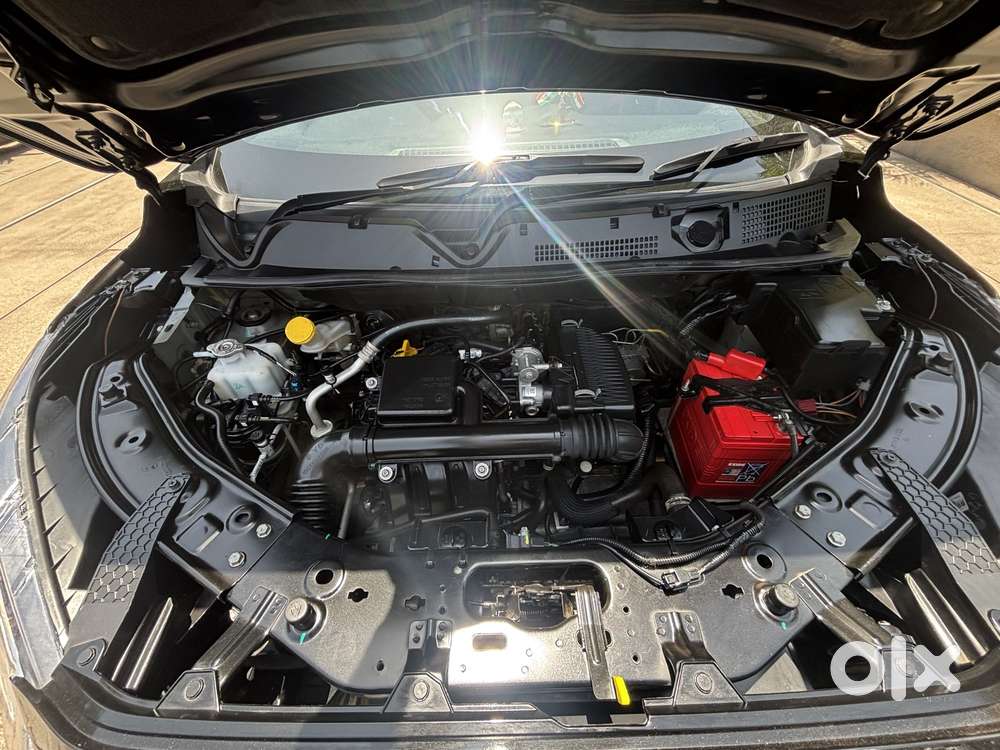 Nissan Magnite Xv Turbo, 2023, Petrol