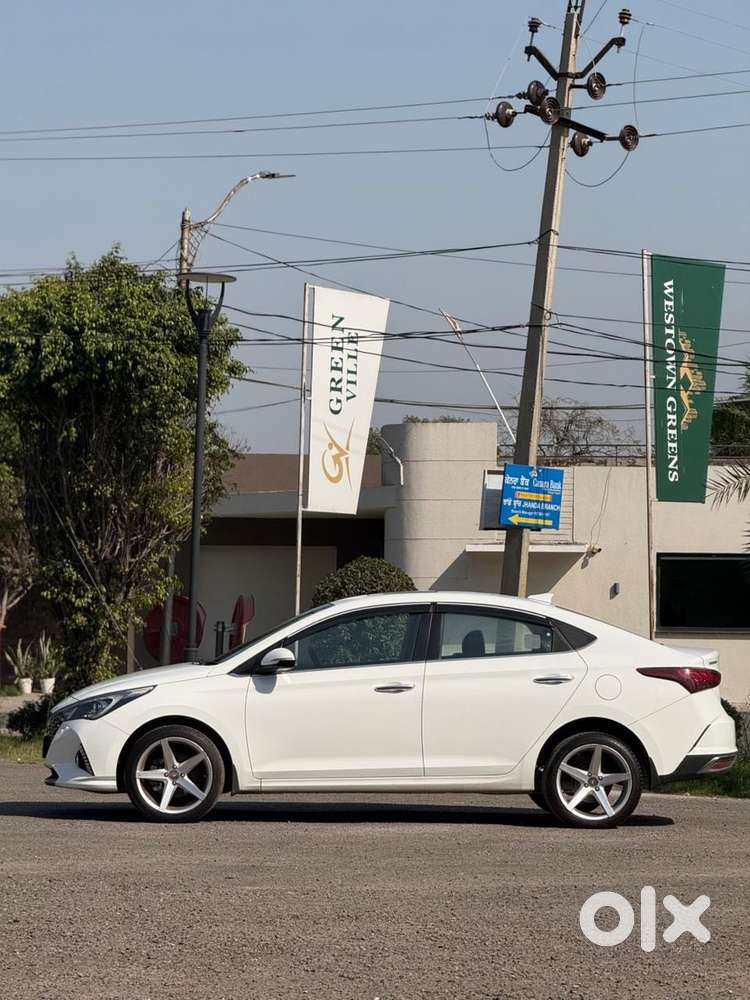 Hyundai Verna 1.5 Sx Diesel Mt, 2022, Diesel