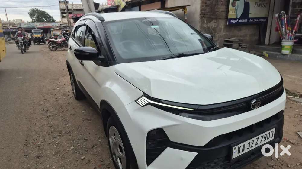 Tata Nexon Pure Diesel 2024