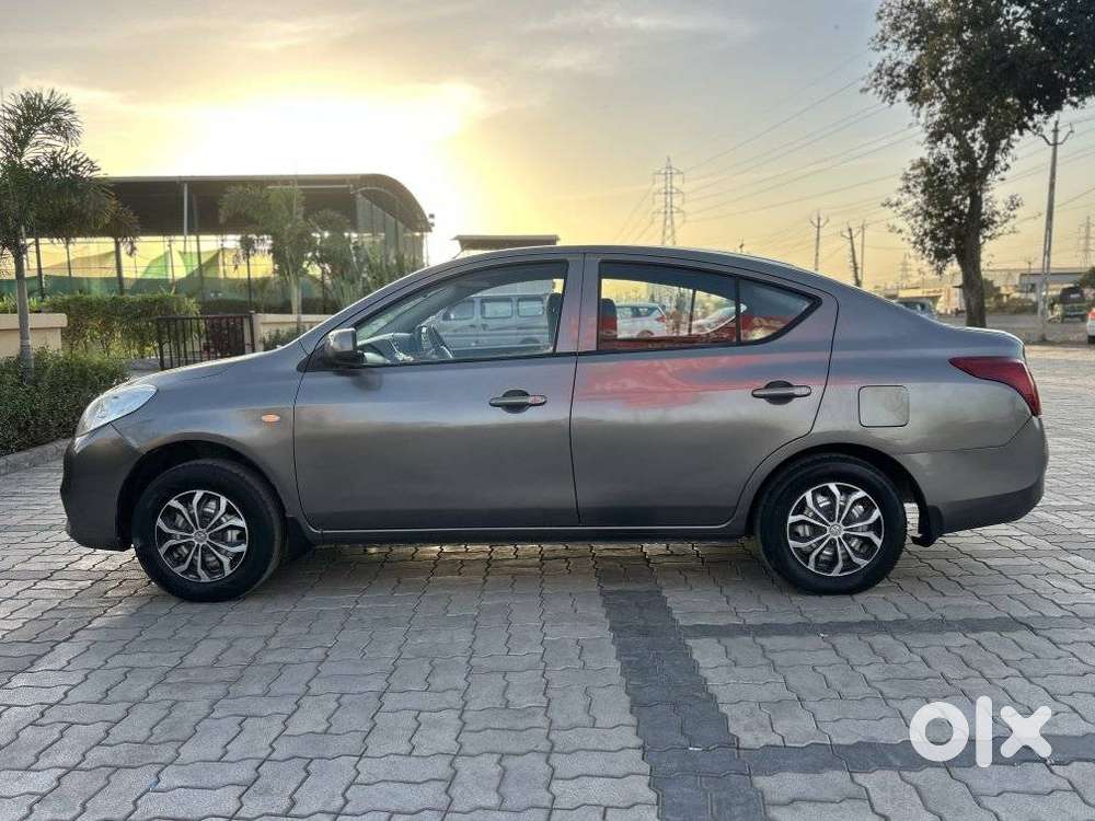 Nissan Sunny Xe P, 2012, Petrol