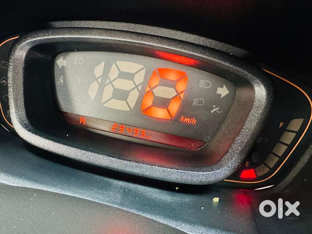 Renault Kwid 1.0 Rxt Optional, 2017, Petrol