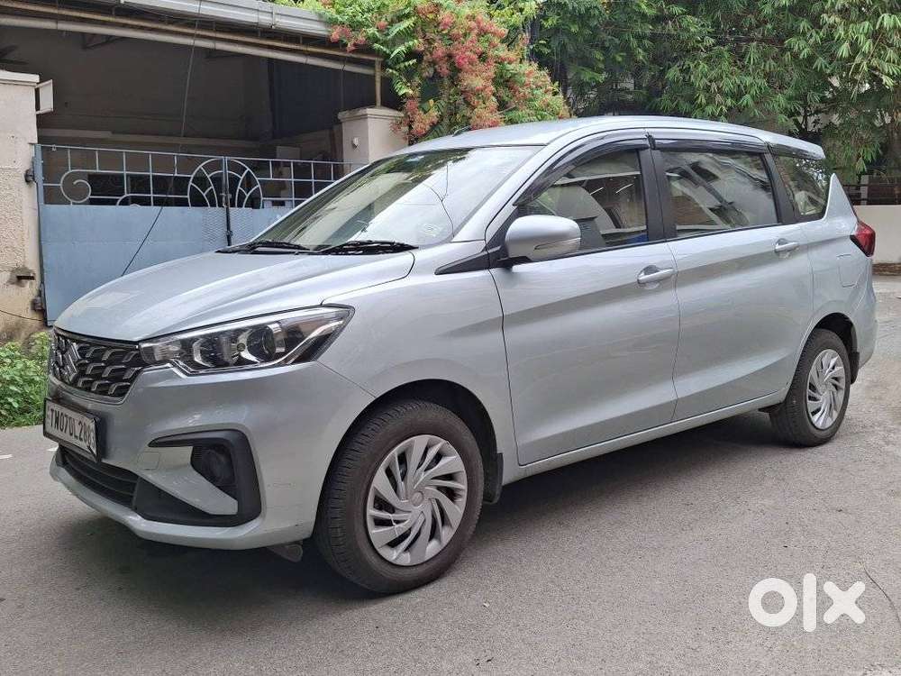 Maruti Suzuki Ertiga Vxi (o) Cng, 2025, Petrol