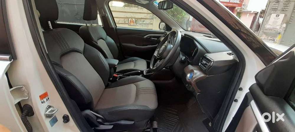 Toyota Urban Cruiser Hyryder 1.5 V Hybrid, 2025, Petrol