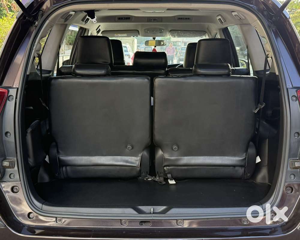 Toyota Innova Crysta [2020-ongoing] 2.4 Gx At 8 Str, 2020, Diesel
