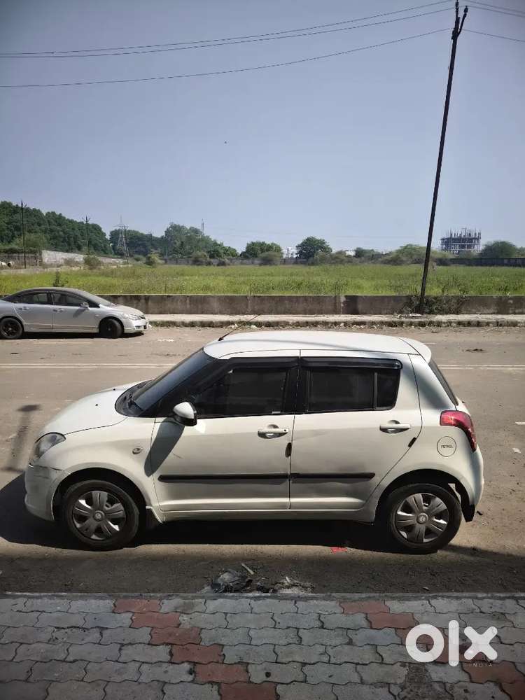 Swift Vxi 2007 Petrol