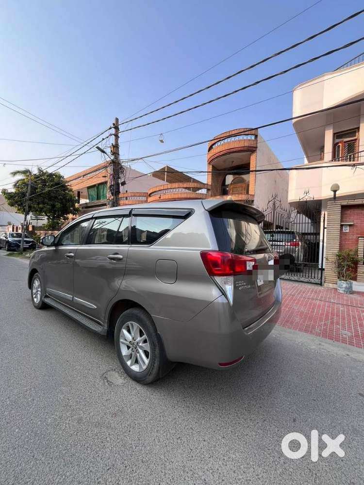 Toyota Innova Crysta 2.4 Gx Mt 8s, 2019, Diesel
