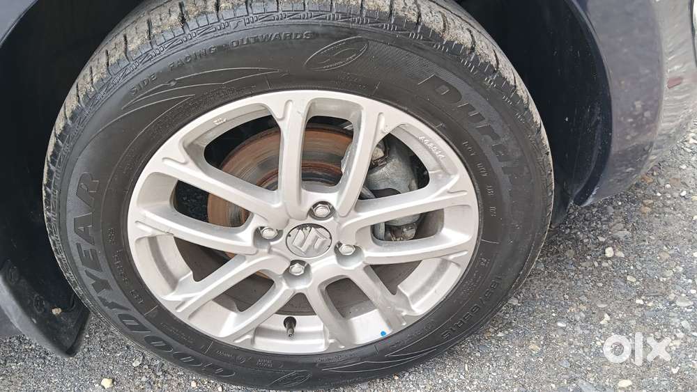 Maruti Suzuki Swift Zxi Plus Dual Tone, 2023, Petrol