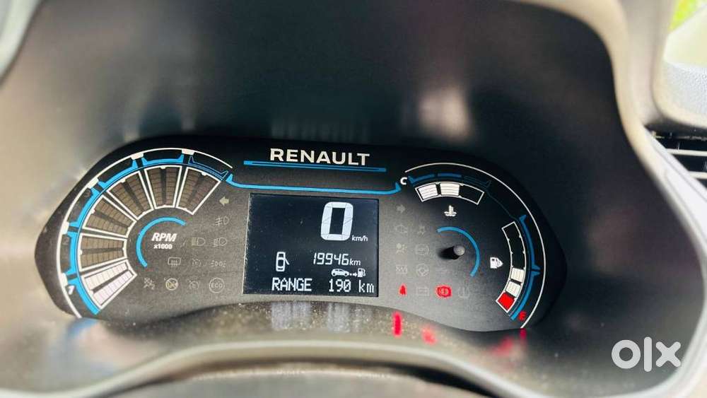 Renault Triber Rxz, 2020, Petrol