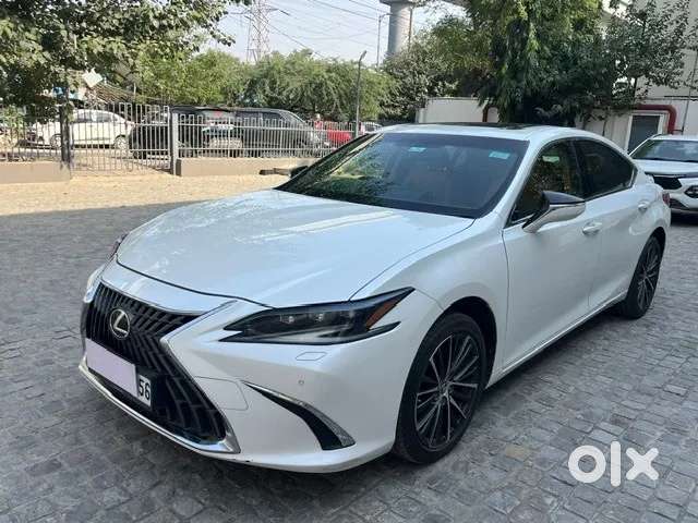 Lexus Es, 2023, Petrol