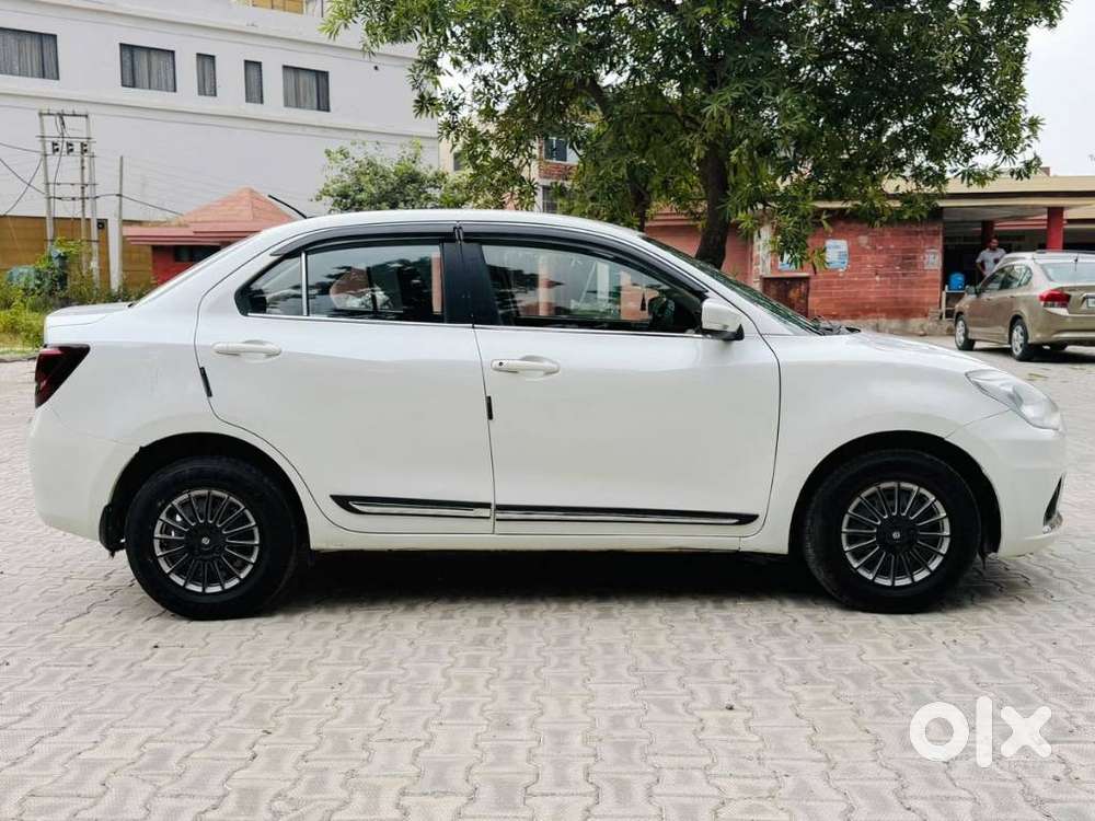 Maruti Suzuki Swift Dzire, 2022, Petrol