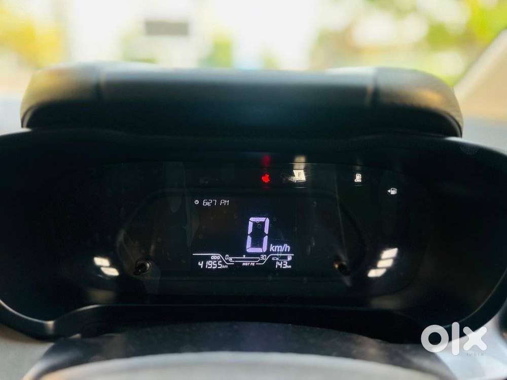 Tata Altroz Xz Icng, 2023, Petrol