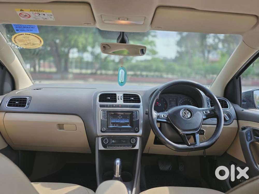 Volkswagen Vento 2010-2013 Petrol Highline At, 2017, Petrol