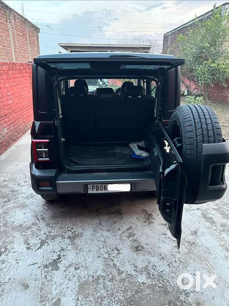 Mahindra Thar Roxx 2025 Diesel 4200 Km Driven