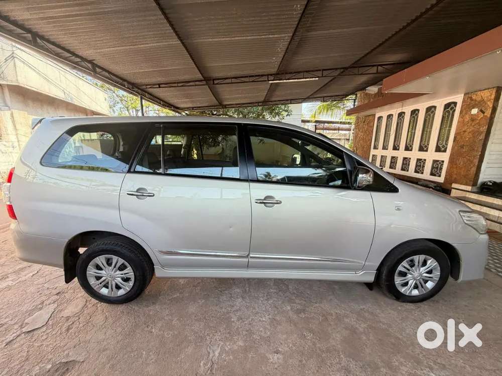 Original Kerala Innova G4 118000km Single Owner Urgent Sale