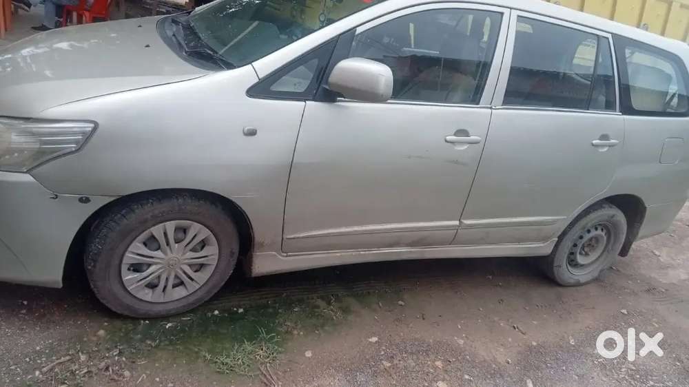 Toyota Innova 2015 Diesel 159000 Km Driven