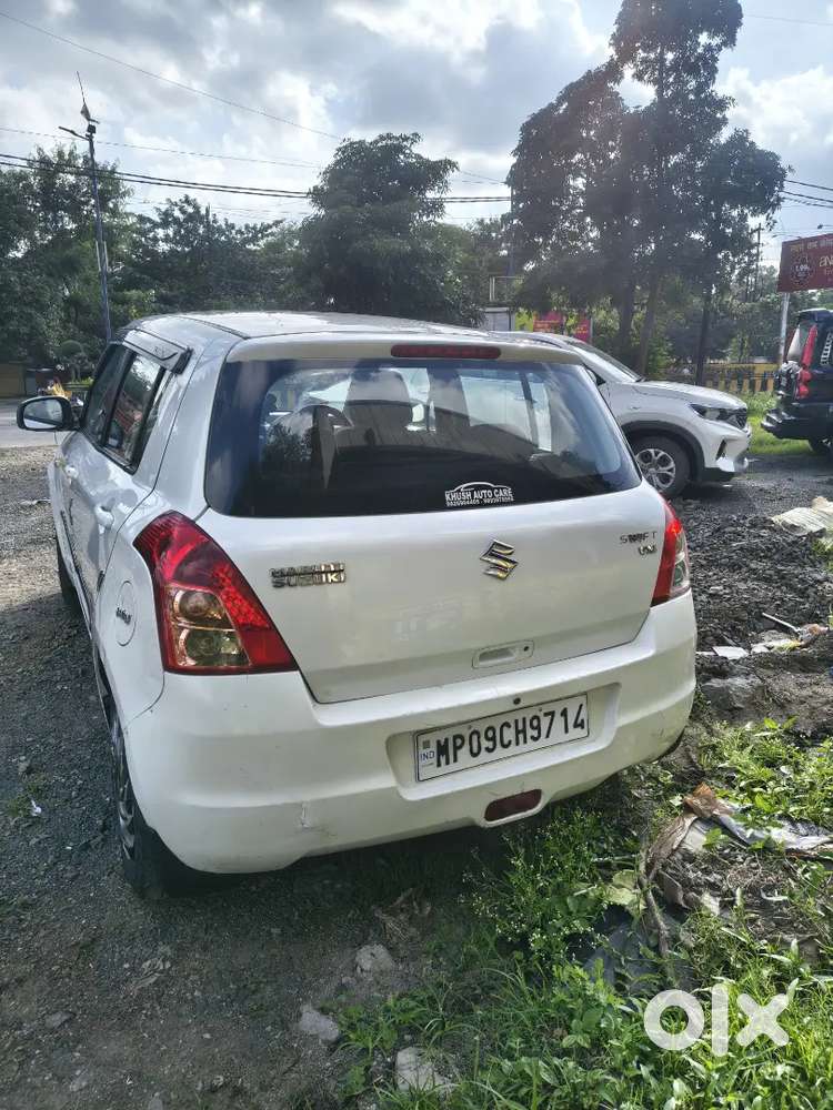 Maruti Suzuki Swift Vxi 2011