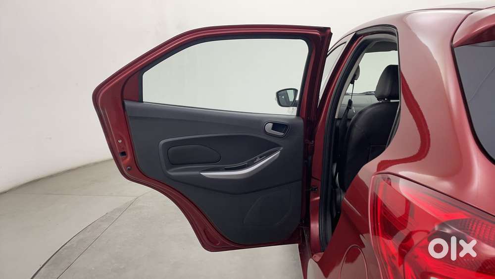 Ford Figo 1.5p Titanium At, 2016, Petrol