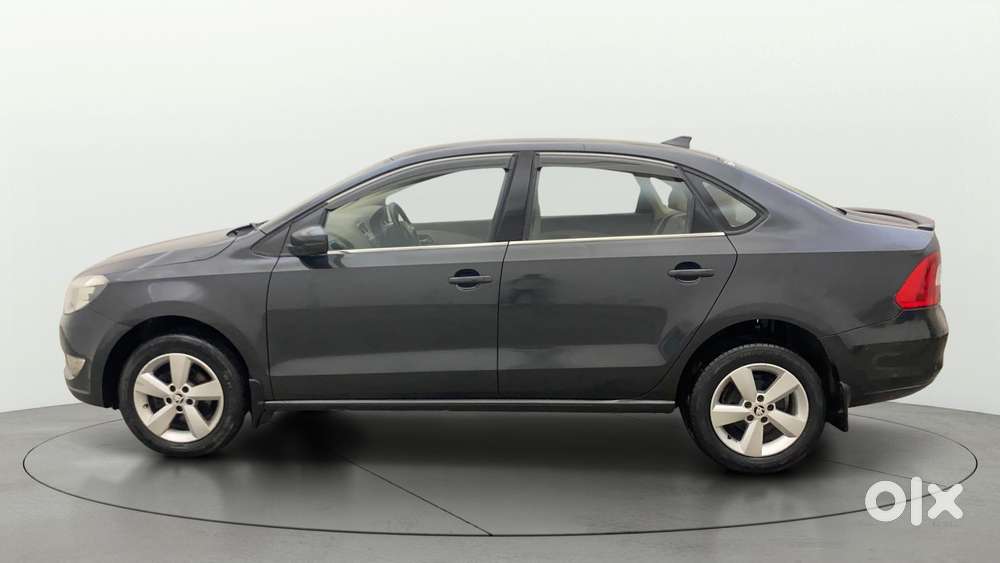 Skoda Rapid [ ] 1.6 Mpi Style Plus, 2016, Petrol