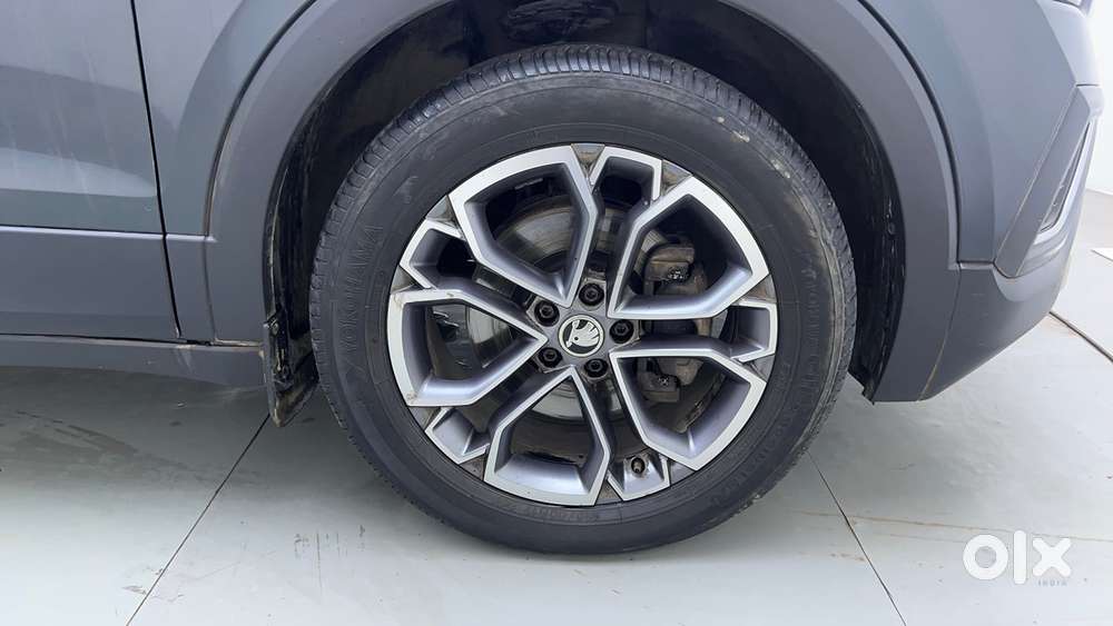 Skoda Kushaq 1.5 Tsi Style (6 Airbags) Dsg, 2022, Petrol