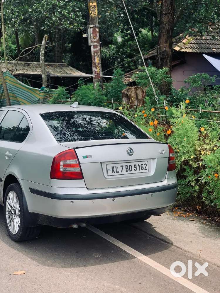 Skoda Laura 2006
