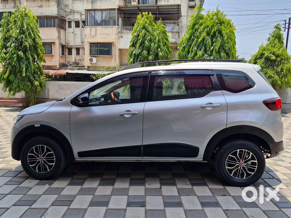 Renault Triber Rxt, 2022, Petrol