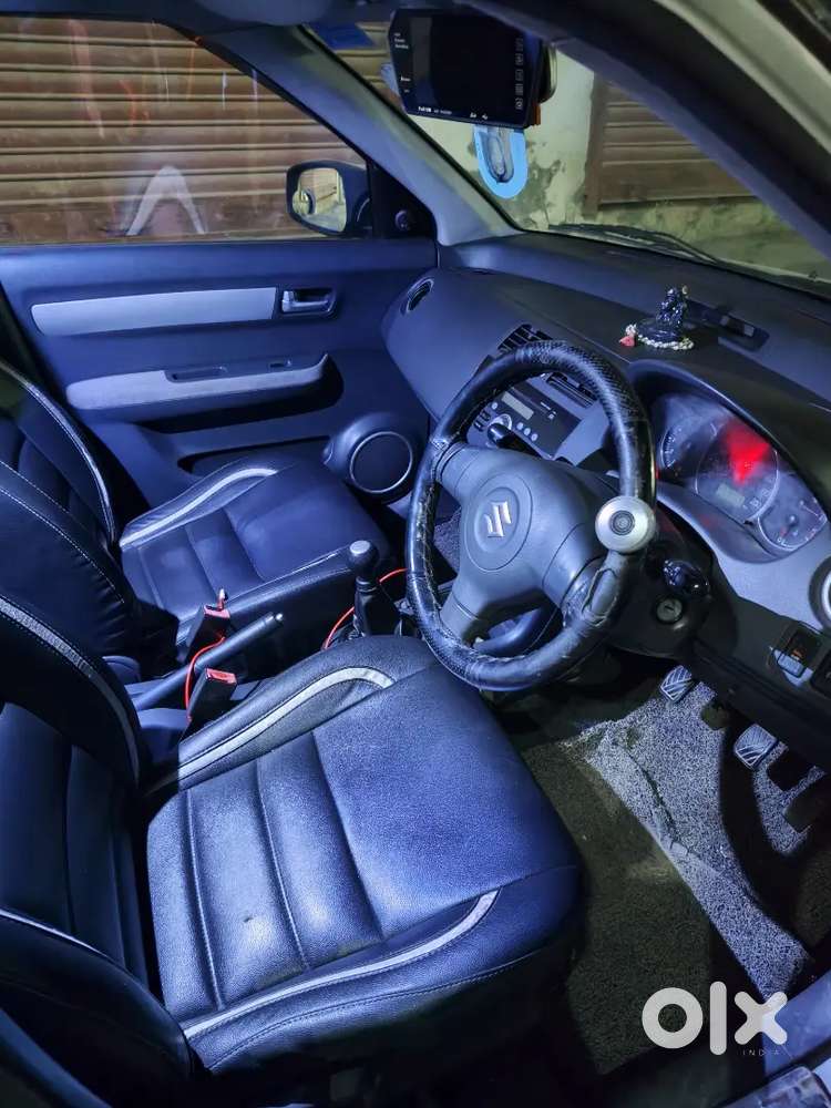 Maruti Suzuki Dzire 2011 Petrol 65000 Km Driven