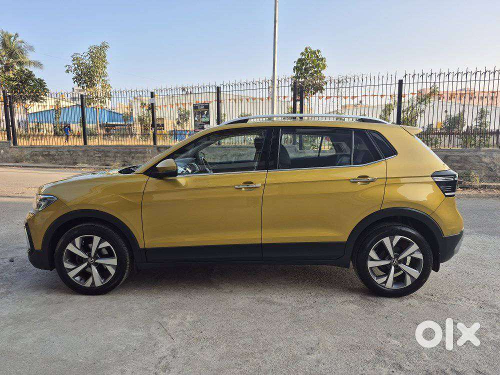 Volkswagen Taigun Topline 1.0 Tsi Mt (electric Seats), 2021, Petrol