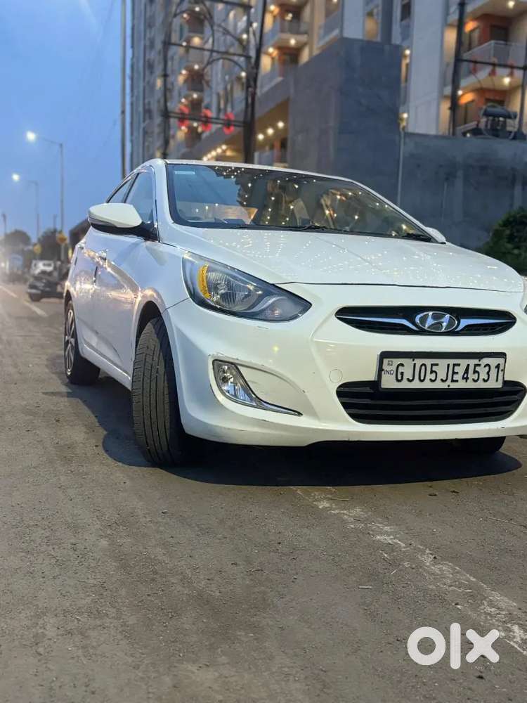 Hyundai Verna Crdi 2013