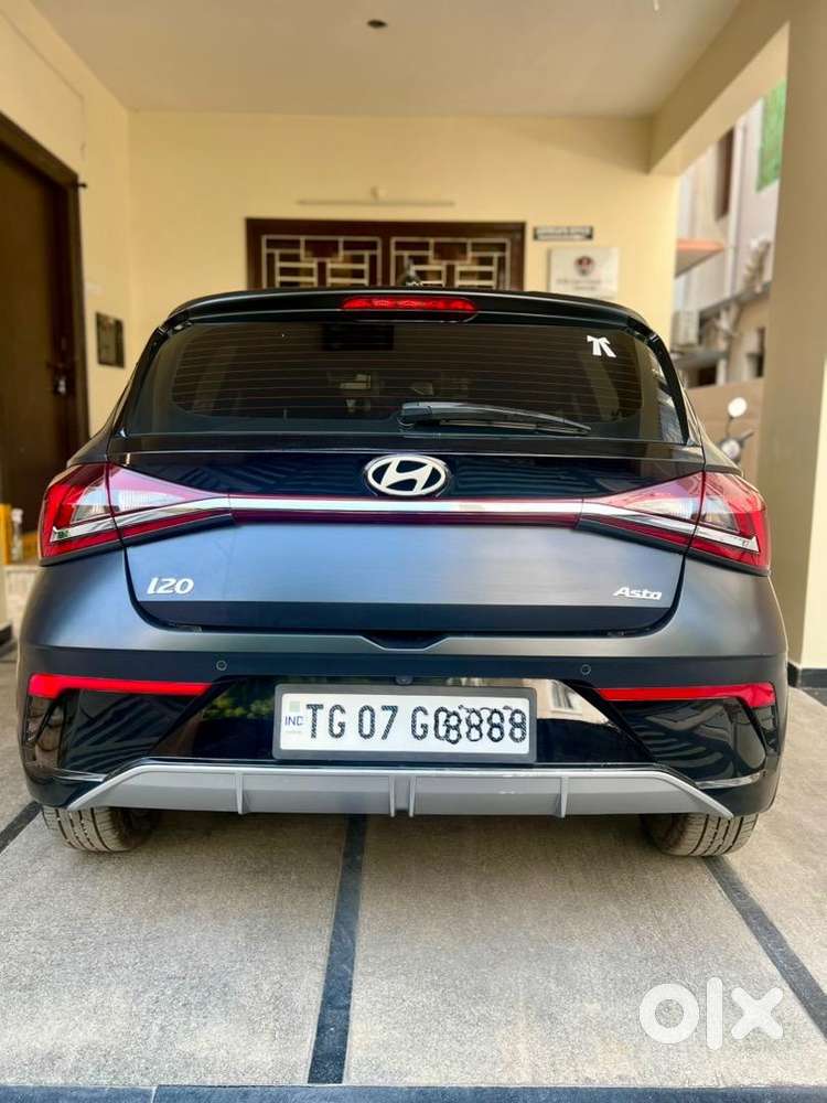 Hyundai I20 Asta 1.2 Ivt Automatic — Starry Night