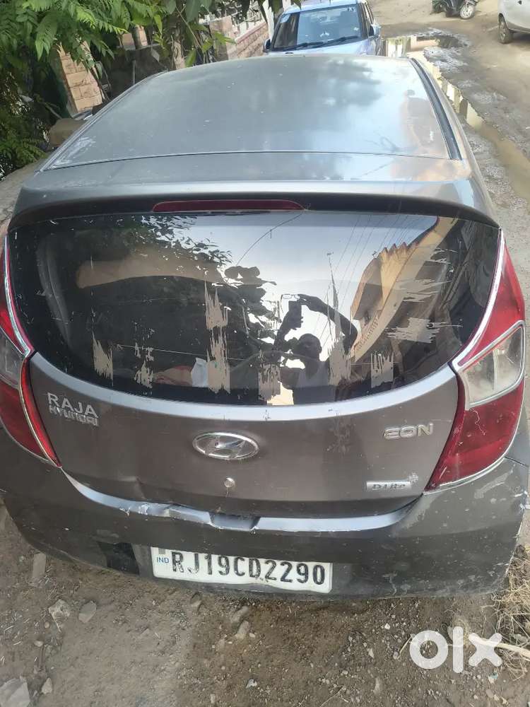 Hyundai Eon 2012 Lpg 61000 Km Driven