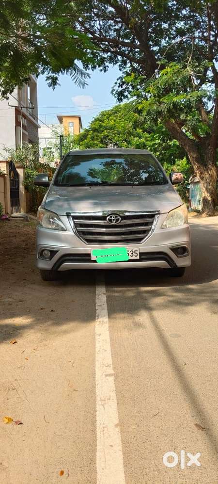 Toyota Innova 2.5 G (diesel) 8 Seater, 2011, Diesel