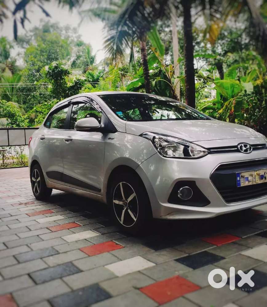 Hyundai Xcent 2015 Petrol  Manual  Single Owner  50,000 Km