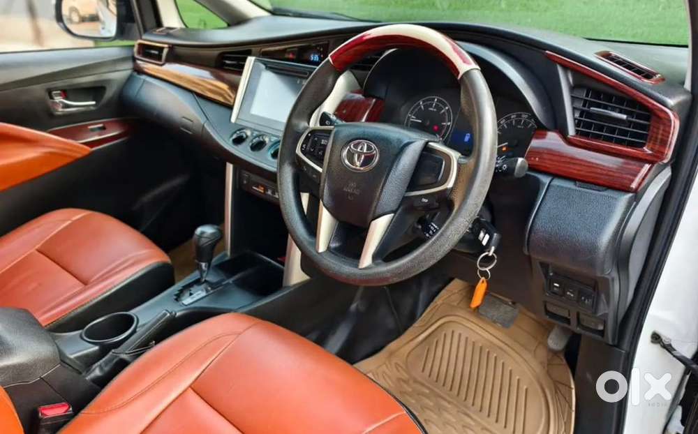 Toyota Innova Crysta Diesel 2020