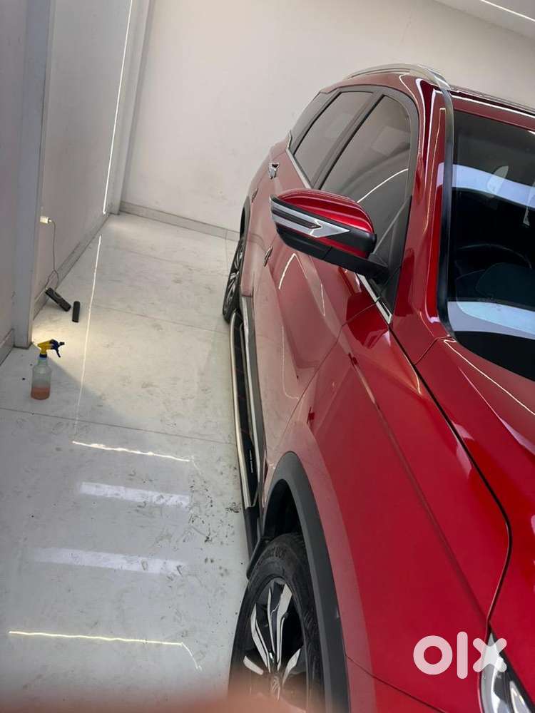 Mg Hector 2019 Petrol Automatic 26910 Km Driven