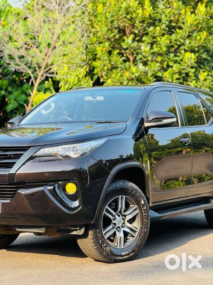 Toyota Fortuner 3.0 4x2 Automatic, 2016, Diesel