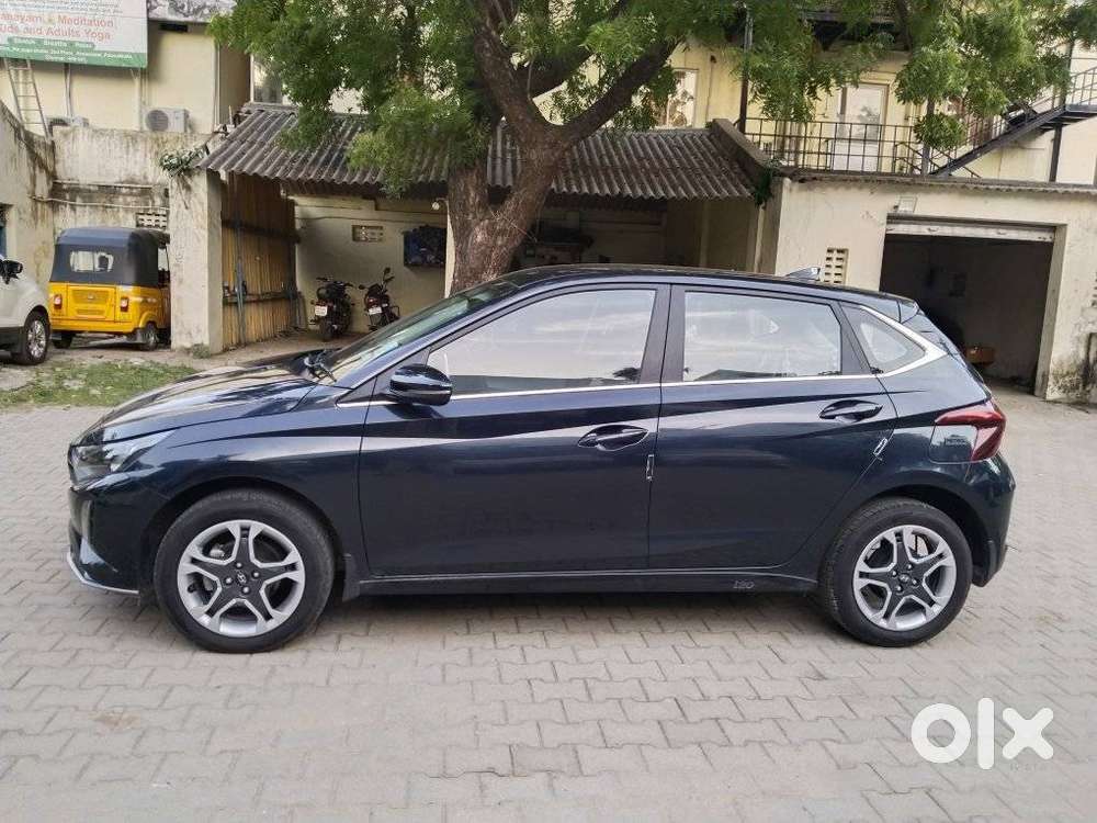 Hyundai I20 Sportz 1.2 Ivt, 2024, Petrol