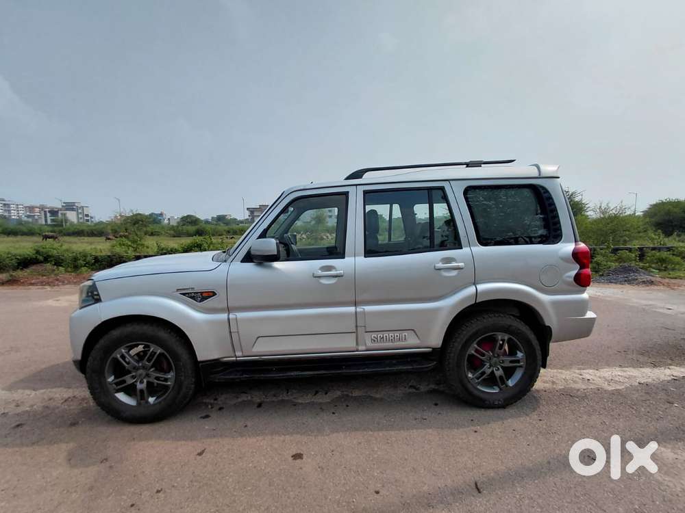 Mahindra Scorpio S6 Plus, 2017, Diesel