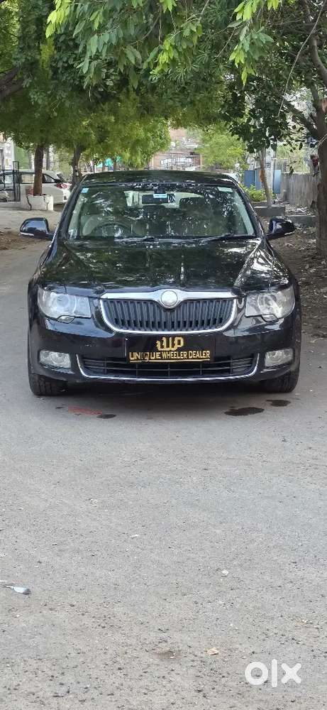 Skoda Superb Mt Elegance 2012 Diesel