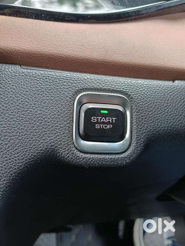Mg Hector Plus Savvy Pro 1.5 Turbo Petrol Cvt 7 Str, 2023, Petrol