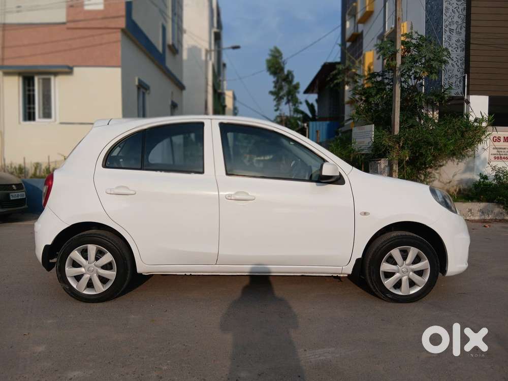 Nissan Micra Cvt Xv, 2014, Petrol