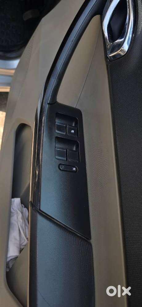 Tata Tiago 1.05 Revotorq Xz Wo Alloy, 2018, Petrol