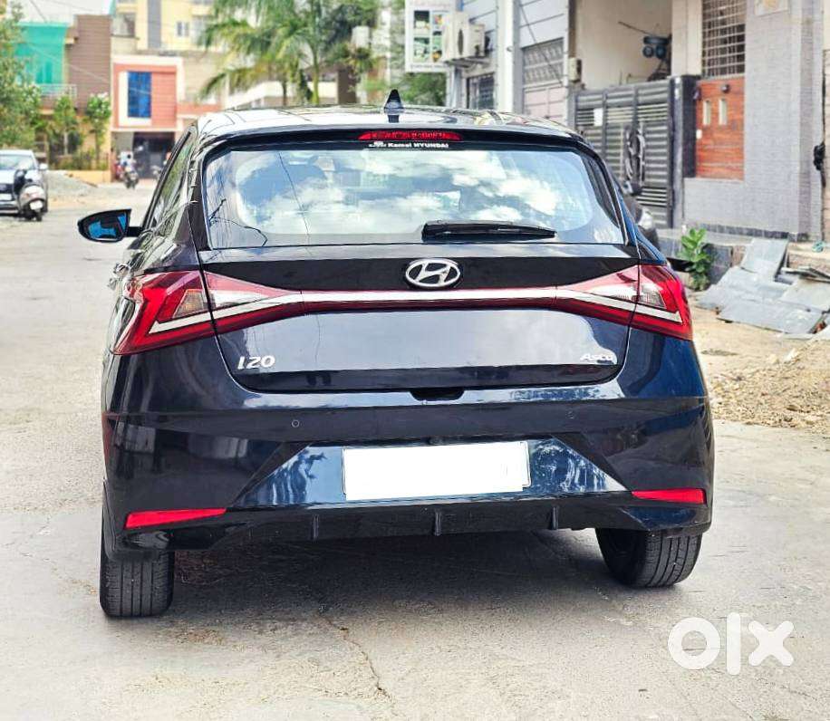 Hyundai I20 Asta 1.2 Mt Dual Tone, 2023, Petrol