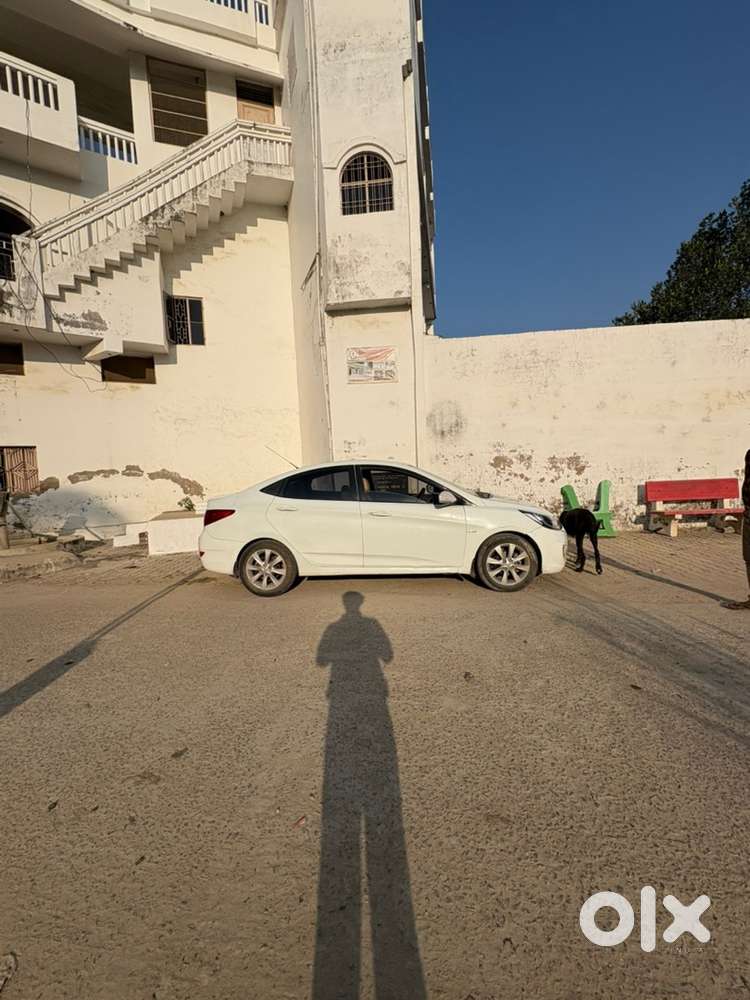 2012 Hyundai Fluidic Verna