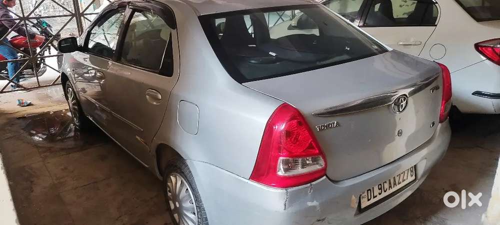 Toyota Etios 2011 Petrol Well Maintained