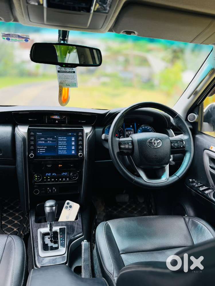 Toyota Fortuner 2022 Diesel Well Maintained