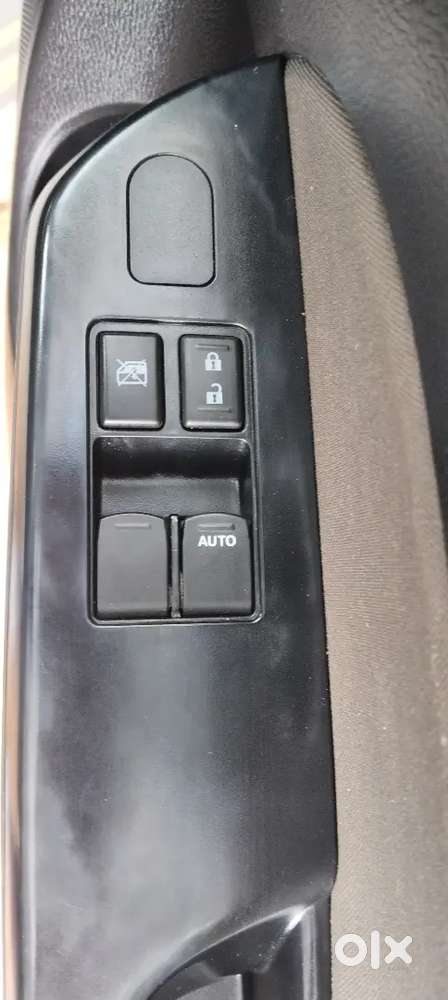 Maruti Suzuki Swift Petrol 2015