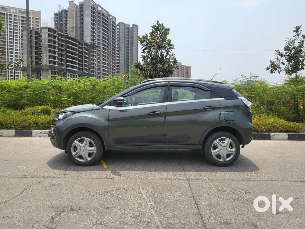 Tata Nexon 2023 Xm Sunroof  Petrol  12k Driven